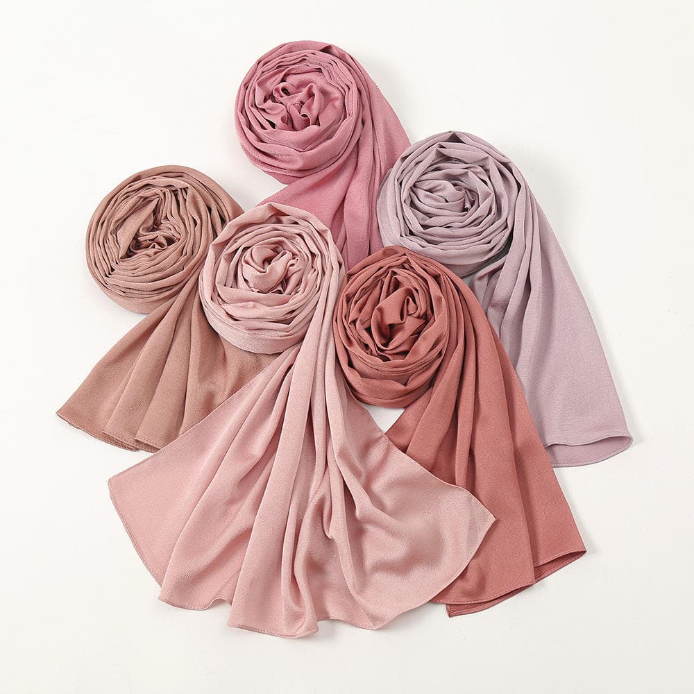 Écharpes et châles traditionnels, foulards en satin de soie tendance, hijab m... - Vue 3 | Yelira