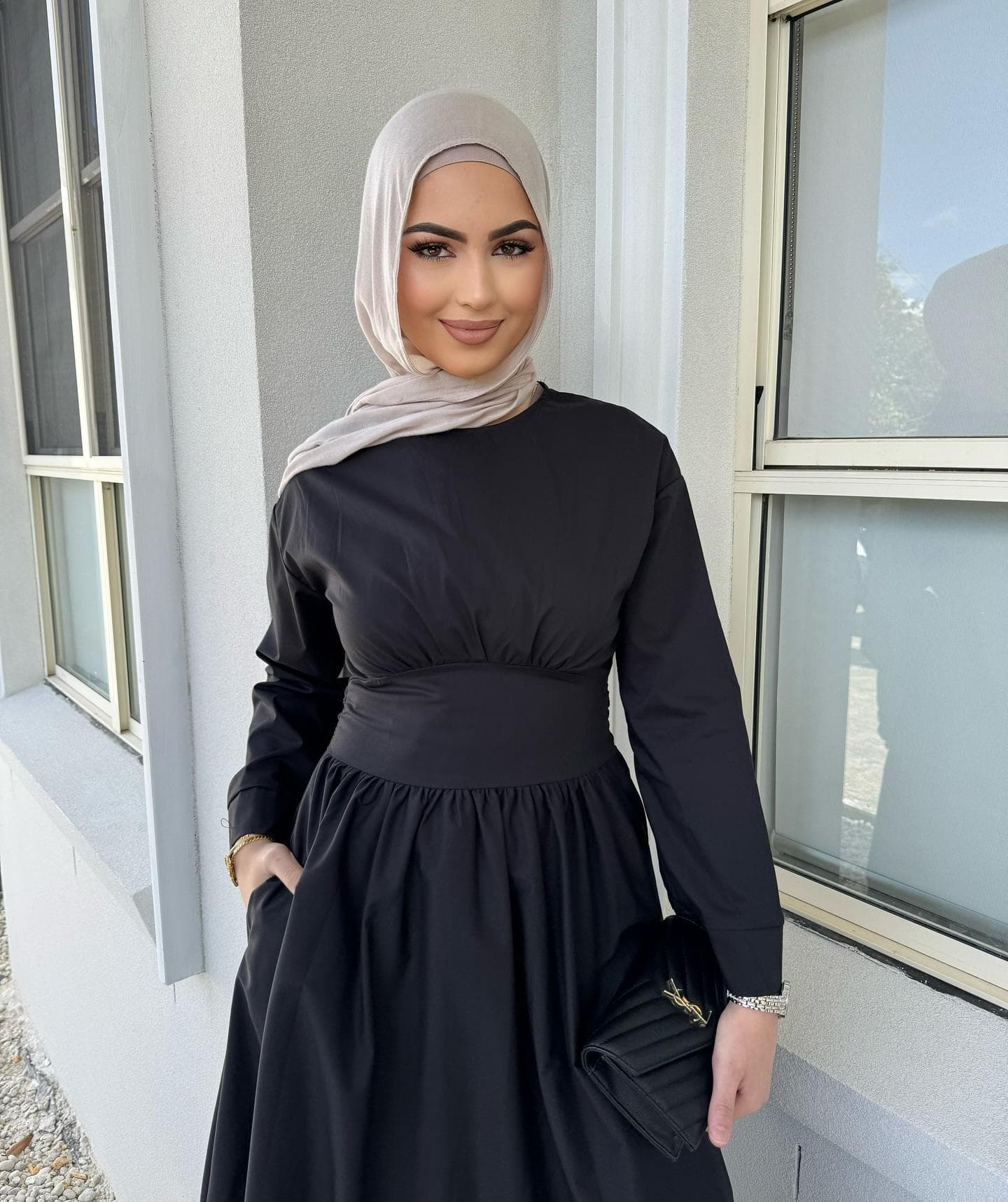 Robe Abaya élégante de couleur unie pour les femmes musulmanes légère Simple ... - Vue 3 | Yelira