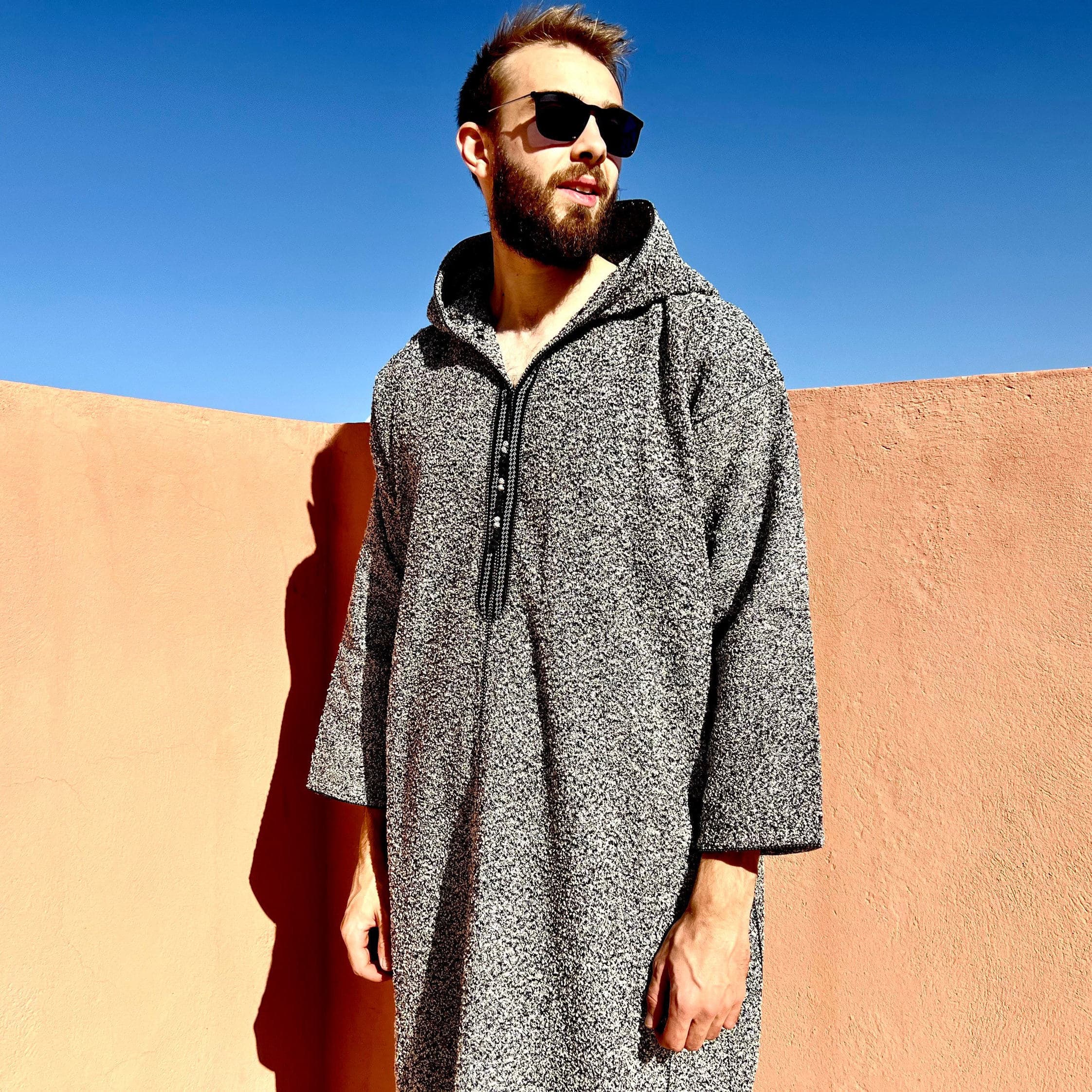 Djellaba Caftan Marocain Traditionnel pour Homme en Polyester Durable - Vue 5 | Yelira